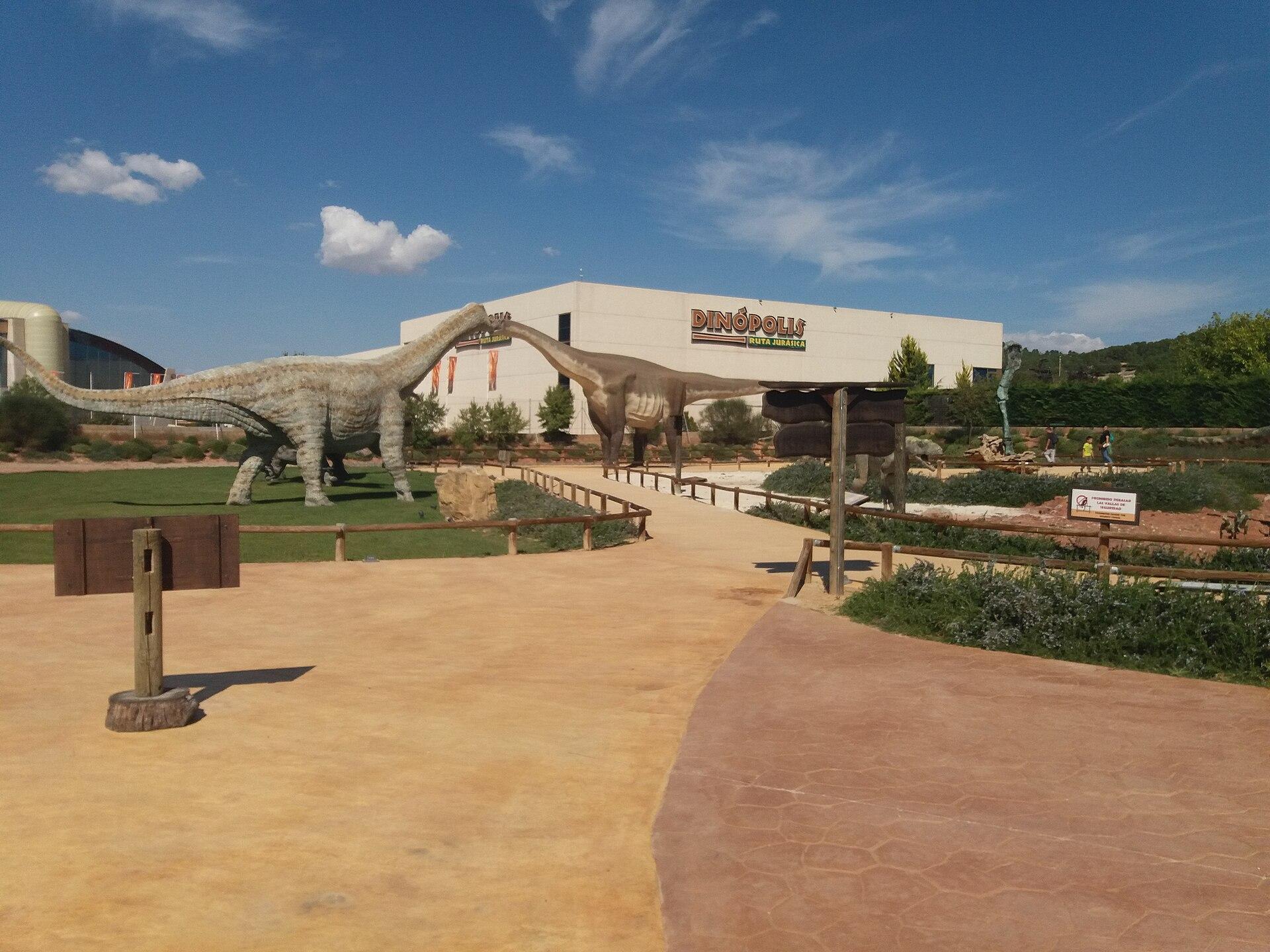 Dinosaur replicas on outdoor display at Dinópolis in Teruel