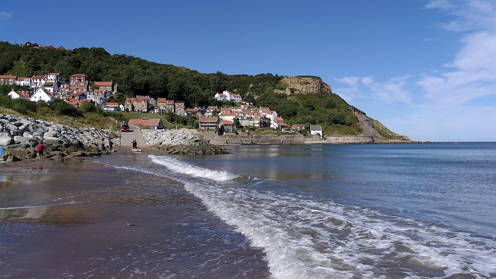 Fossil Hunting Runswick Bay Yorkshire