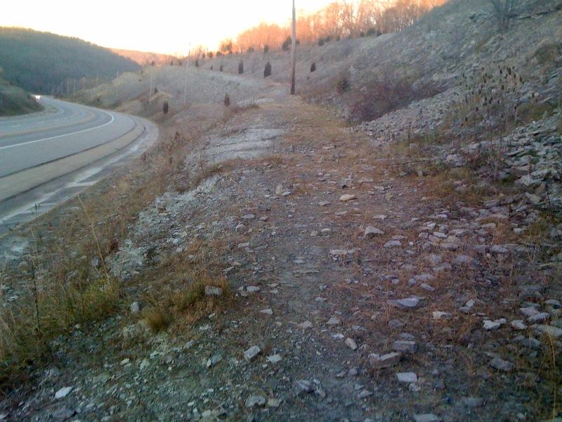 St. Leon Roadcut Fossil Hunting Guide