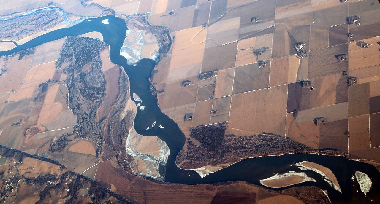 The Missouri River in winter downstream from Yankton, South Dakota, with Nebraska below and South Dakota above